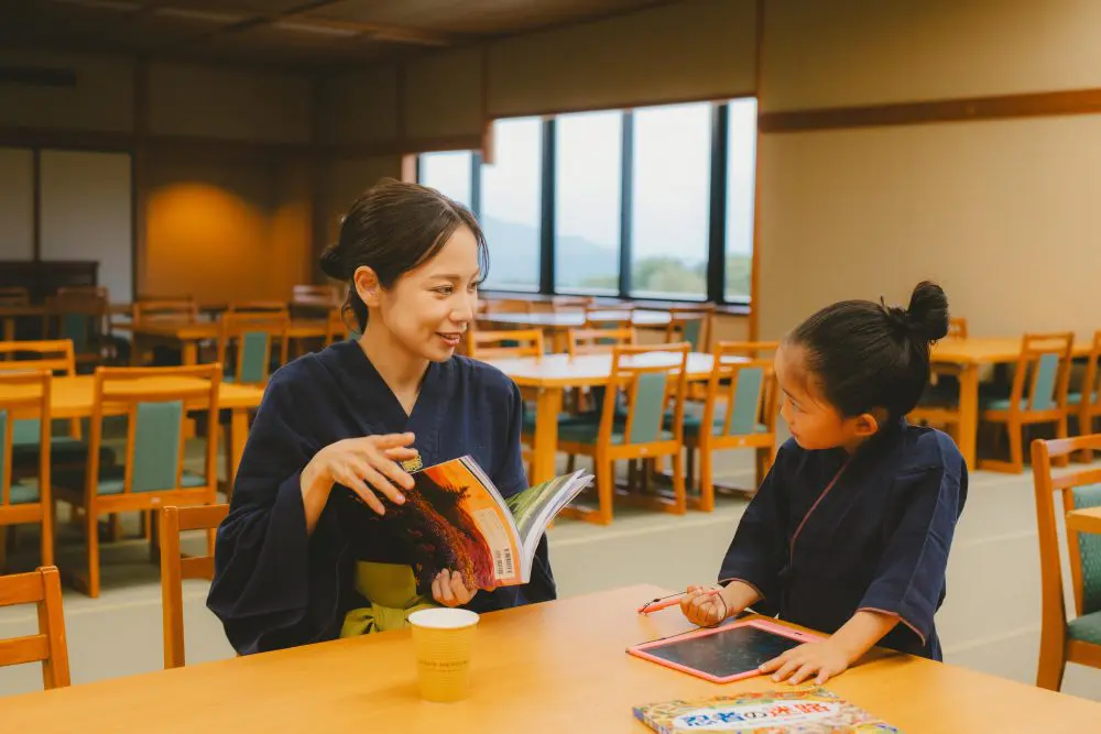 森のラウンジ｜グランドメルキュール八ヶ岳リゾート＆スパ